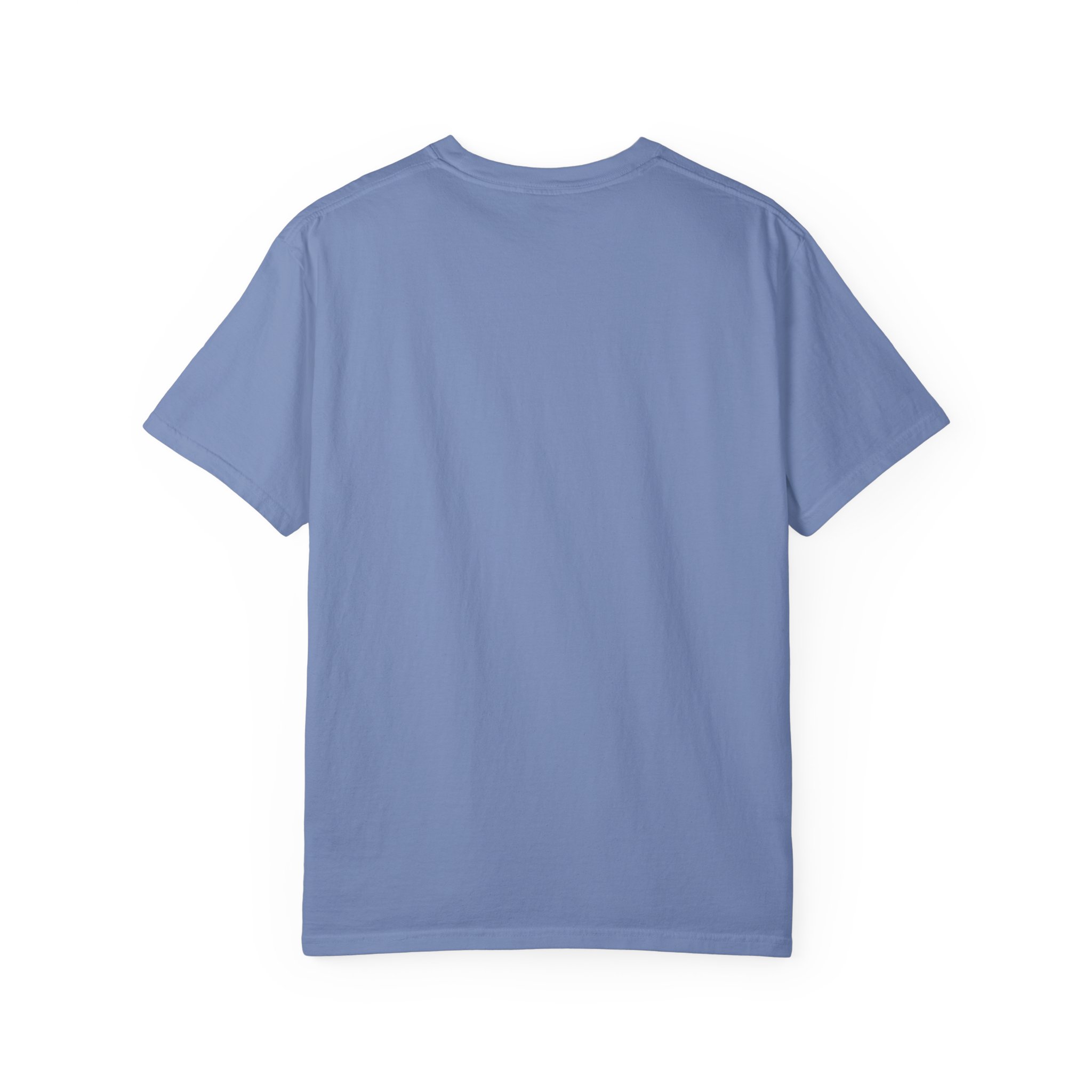 Blue "Class Dismissed Kindergarten" T-shirt for kids, perfect for celebrating the end of the school year, made of soft cotton, ideal for preschool and kindergarten students.