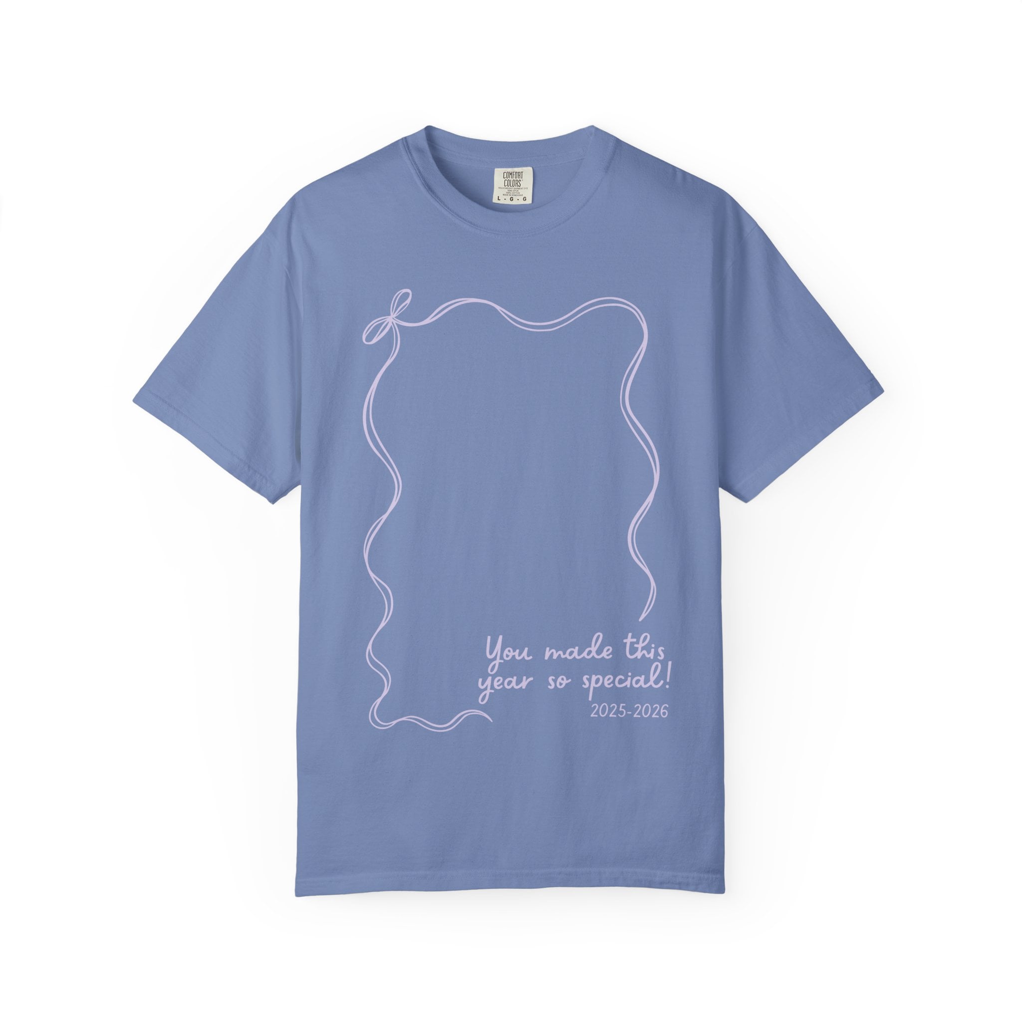 You made this year so special! Autograph T-Shirt for teachers, a wearable year-end keepsake, perfect for capturing student signatures and memories, ideal for teacher appreciation and end-of-year gift.