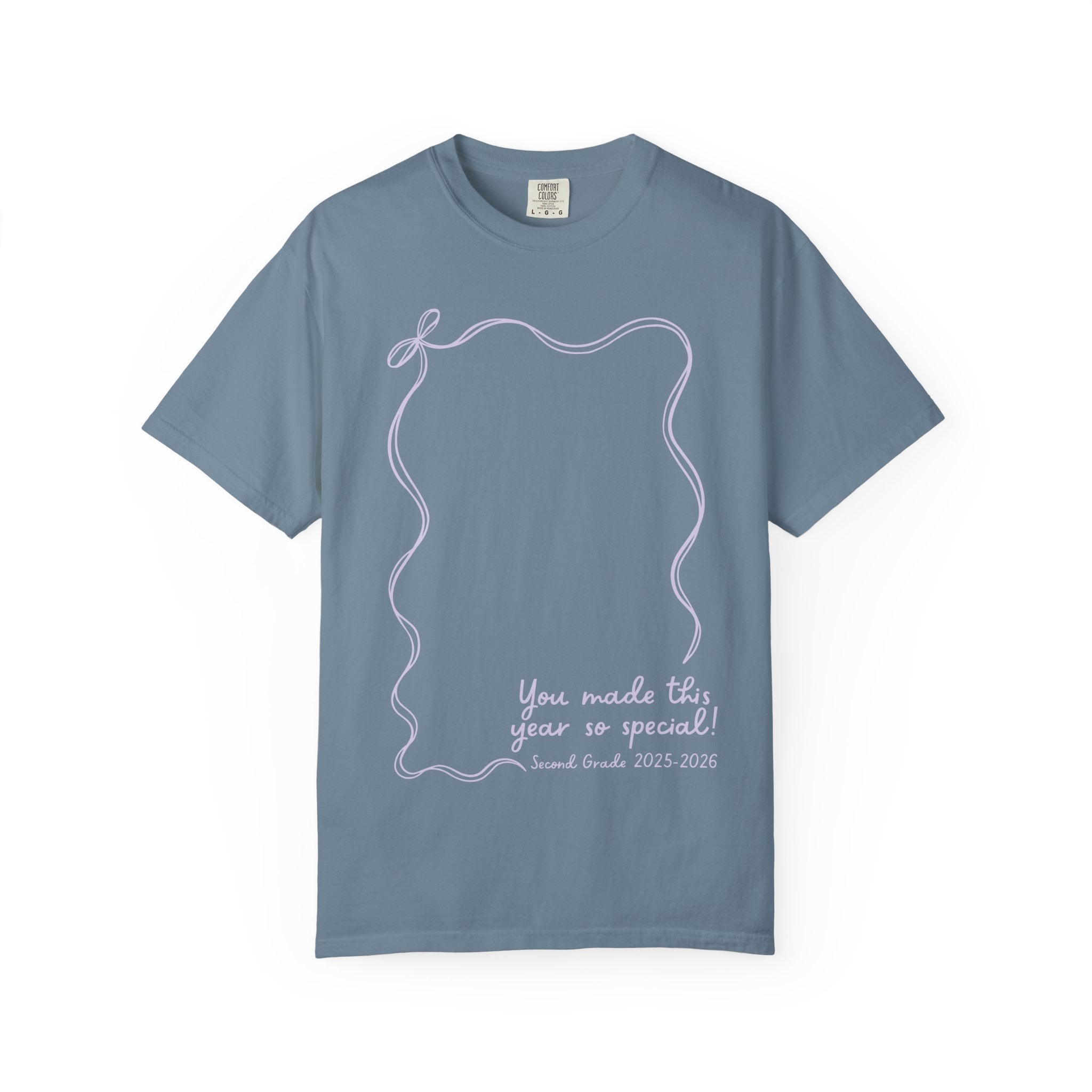 You made this year so special! 2nd Grade Autograph T-Shirt for teacher, year-end keepsake, personalized classroom gift, Lucky Little Learners, teacher appreciation, student autograph shirt.